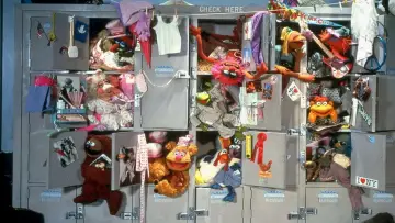 Backdrop to the movie "The Muppets Take Manhattan" #1023940