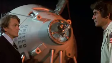 Backdrop to the movie "Capricorn One" #995454