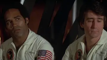 Backdrop to the movie "Capricorn One" #995458