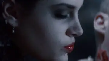 Backdrop to the movie "Queen of the Damned" #873907