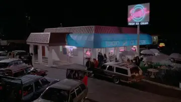 Backdrop to the movie "Can