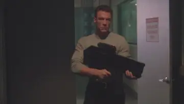 Backdrop to the movie "Universal Soldier: The Return" #1737736