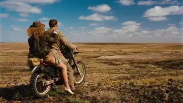 Backdrop to the movie "Until the End of the World" #1025027