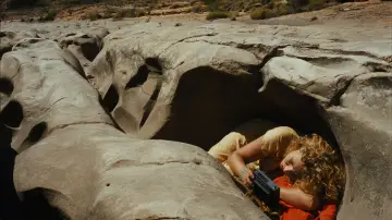 Backdrop to the movie "Until the End of the World" #387016