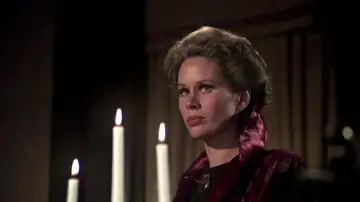 Backdrop to the movie "Burnt Offerings" #1808594