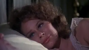 Backdrop to the movie "Burnt Offerings" #1808599