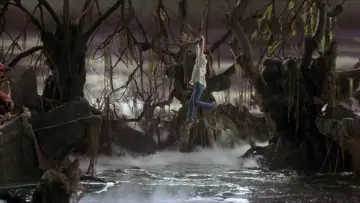 Backdrop to the movie "Labyrinth" #659122
