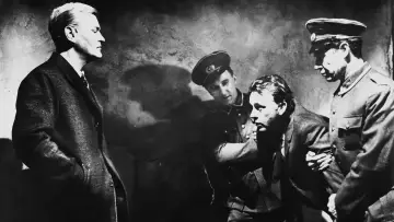 Backdrop to the movie "The Spy Who Came In from the Cold" #439103
