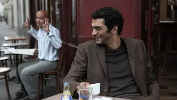 Backdrop to the movie "2 Alone in Paris" #1186594