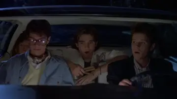 Backdrop to the movie "License to Drive" #998145