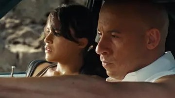 Backdrop to the movie "Fast & Furious" #643481