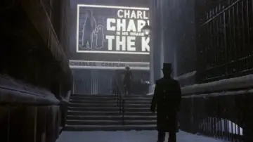 Backdrop to the movie "Chaplin" #505671