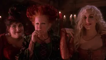 Backdrop to the movie "Hocus Pocus" #243424