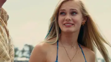 Backdrop to the movie "Aquamarine" #1580903