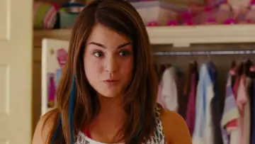 Backdrop to the movie "Aquamarine" #1580911
