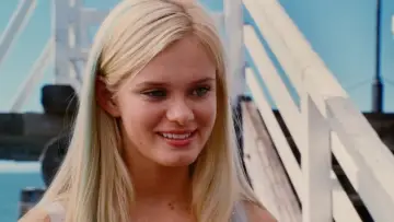 Backdrop to the movie "Aquamarine" #1580963