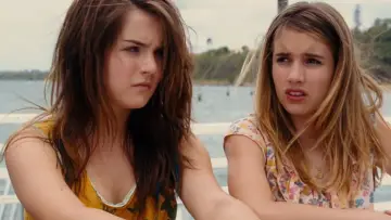Backdrop to the movie "Aquamarine" #1580970