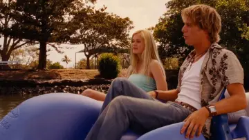 Backdrop to the movie "Aquamarine" #1580994
