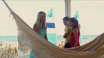 Backdrop to the movie "Aquamarine" #869254