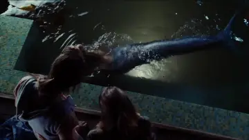 Backdrop to the movie "Aquamarine" #869283