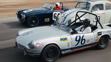 Backdrop to the movie "The Love Bug" #899337