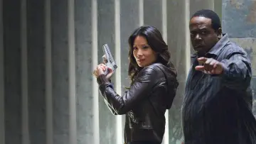 Backdrop to the movie "Code Name: The Cleaner" #1011902