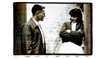 Backdrop to the movie "Dogfight" #1102260