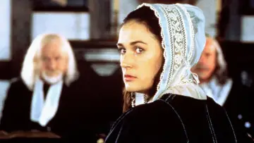 Backdrop to the movie "The Scarlet Letter" #716982