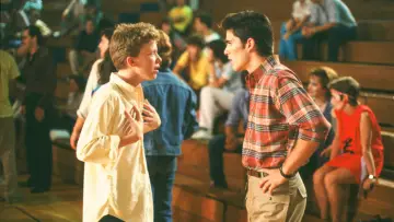 Backdrop to the movie "Sixteen Candles" #869732
