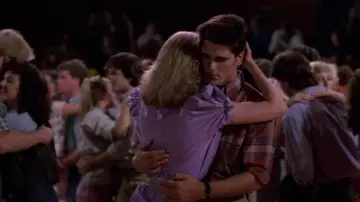 Backdrop to the movie "Sixteen Candles" #869764