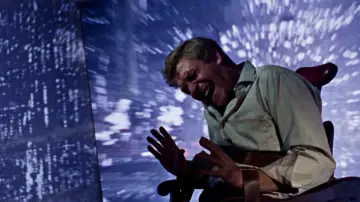 Backdrop to the movie "The Ipcress File" #1063584