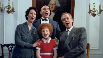 Backdrop to the movie "Annie" #284070