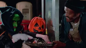 Backdrop to the movie "Halloween III: Season of the Witch" #882127