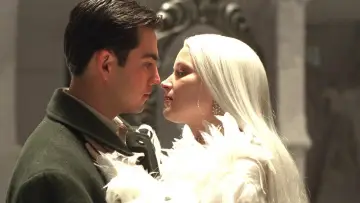 Backdrop to the movie "Snow Queen" #1067311
