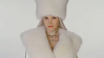 Backdrop to the movie "Snow Queen" #424830