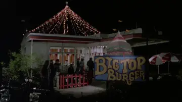 Backdrop to the movie "Killer Klowns from Outer Space" #878399
