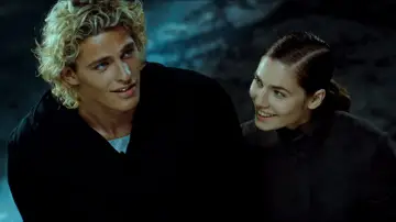 Backdrop to the movie "The Inhabited Island" #1836161