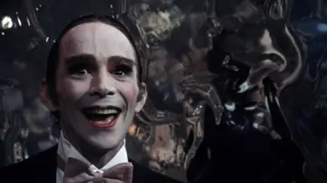 Backdrop to the movie "Cabaret" #691245