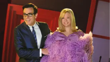 Backdrop to the movie "Down with Love" #1001484