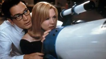 Backdrop to the movie "Down with Love" #1001489