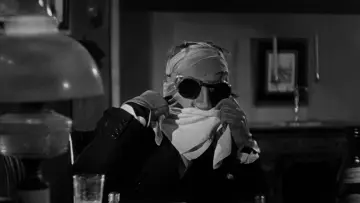 Backdrop to the movie "The Invisible Man" #895154