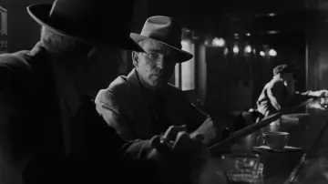 Backdrop to the movie "The Man Who Wasn