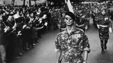 Backdrop to the movie "The Battle of Algiers" #183936