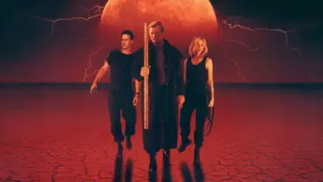 Backdrop to the movie "Crossworlds" #743761