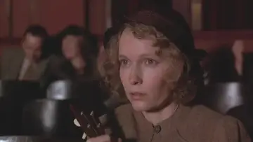 Backdrop to the movie "The Purple Rose of Cairo" #987923