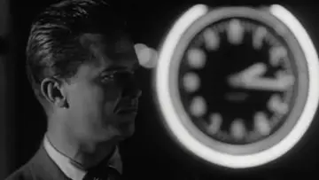 Backdrop to the movie "Kiss Me Deadly" #990581