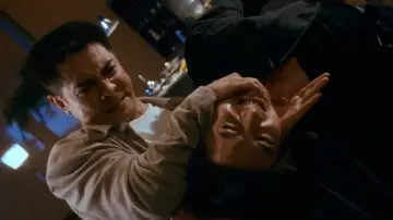 Backdrop to the movie "The Bodyguard from Beijing" #883020
