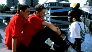 Backdrop to the movie "Beautiful Thing" #1032296