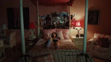 Backdrop to the movie "Jennifer