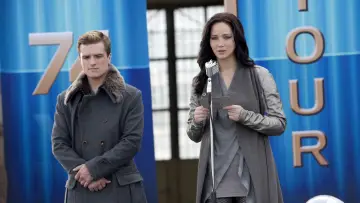 Backdrop to the movie "The Hunger Games: Catching Fire" #625047